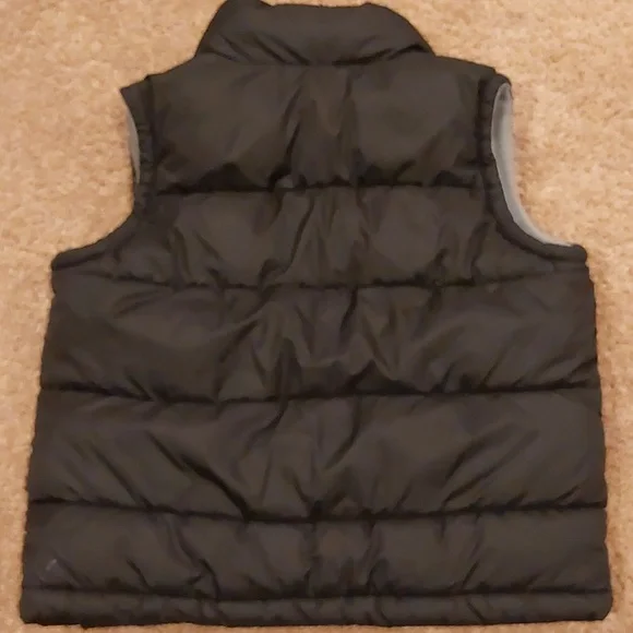 Old Navy Black Puffer Vest - Picture 3 of 3